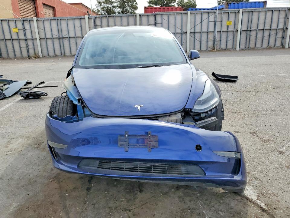 2022 Tesla VIN 5YJ3E1EC3NF359133 COPART salvage auction — FRONT END, Tx - Salvage Vehicle Title, sold $4,750 on 2026-07-10 (photo 5)