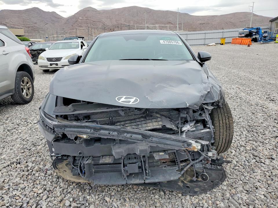 2025 Hyundai Sonata VIN KMHL54JJ6SA106345 COPART salvage auction — FRONT END, Nv - Salvage Title, sold $5,200 on 2026-07-20 (photo 5)