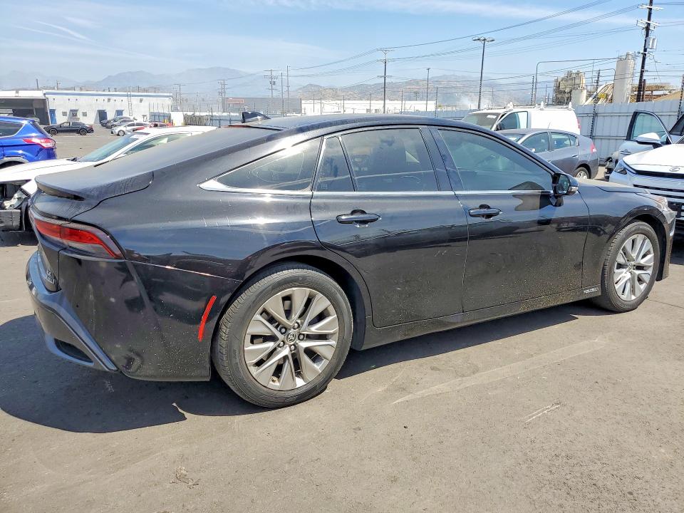 2021 Toyota Mirai VIN JTDAAAAA3MA002002 COPART salvage auction — SIDE, CA, sold $1,400 on 2026-07-13 (photo 3)