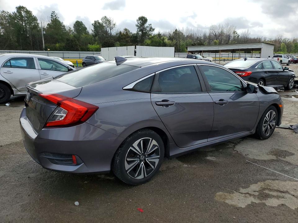 2017 Honda Civic VIN 19XFC1F30HE007249 COPART salvage auction — FRONT END, Id - Salvage Certificate Of Title, sold $2,550 on 2026-07-09 (photo 3)