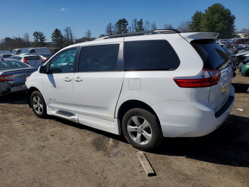 2015 Toyota Sienna VIN 5TDKK3DC7FS561729 COPART salvage auction — FRONT END, Md - Cert Of Salvage > 75% Damage, sold $4,050 on 2026-07-06 (photo 2)