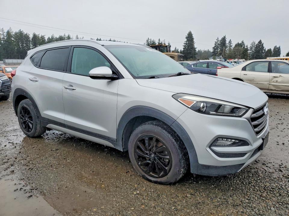 2017 Hyundai Tucson VIN KM8J3CA25HU273271 COPART salvage auction — MECHANICAL, Wa - Vehicle Cert Of Ownership-Titl, sold $1,350 on 2026-07-02 (photo 4)