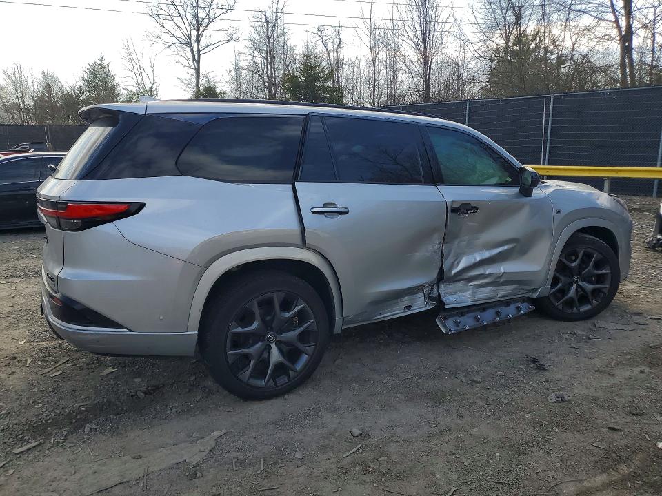 2025 Lexus Tx VIN 5TDABAB62SS013371 COPART salvage auction — SIDE, Salvage Title, sold $39,250 on 2026-08-28 (photo 3)