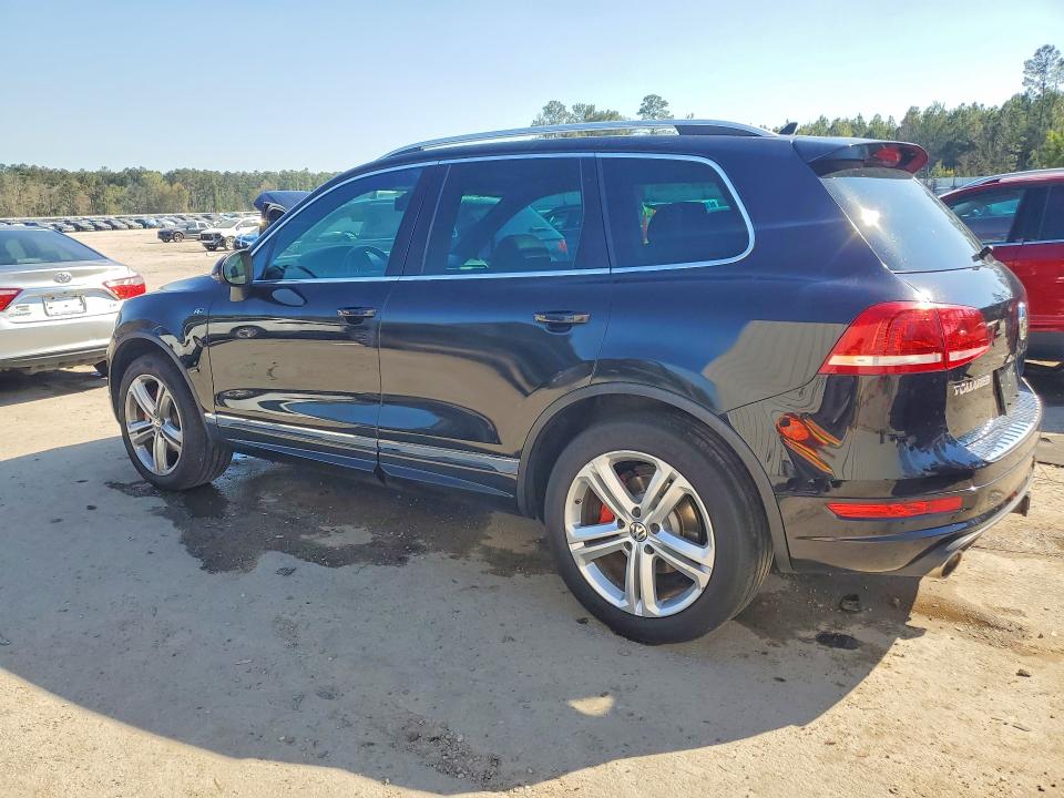 2014 Volkswagen Touareg VIN WVGDP9BPXED007867 COPART salvage auction — FRONT END, SC - CERT OF TITLE-SALVAGE, sold $3,450 on 2026-07-20 (photo 2)