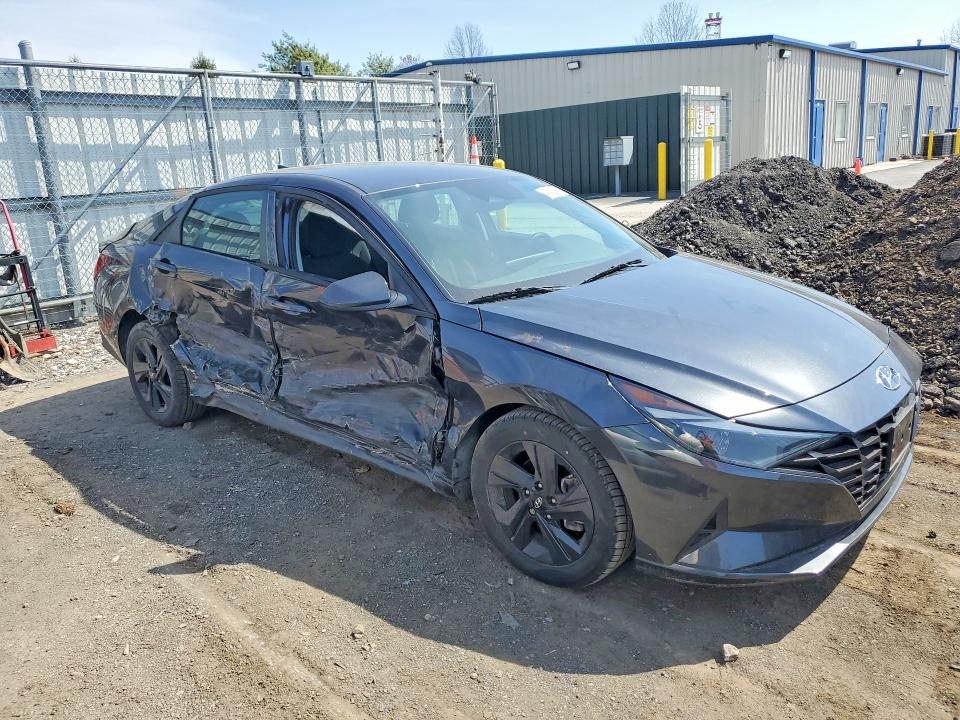 2021 Hyundai Elantra VIN 5NPLM4AGXMH008555 COPART salvage auction — SIDE, Md - Cert Of Salvage > 75% Damage, sold $2,700 on 2026-07-06 (photo 4)