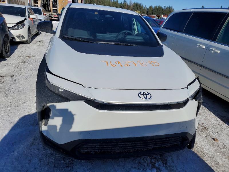 2025 Toyota Bz4x VIN JTMAAAAA5SA072789 COPART salvage auction — FRONT END, Qc - Gravement Accidente, sold $14,500 on 2026-07-07 (photo 5)