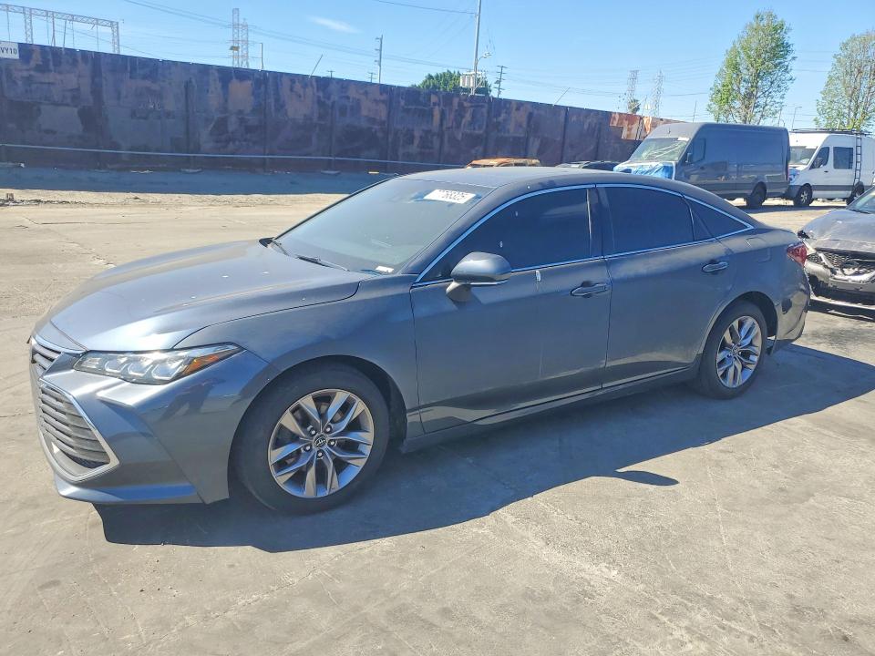 2019 Toyota Avalon VIN 4T1BZ1FBXKU002892 COPART salvage auction — MINOR DENT/SCRATCHES, Ca - Salvage Certificate, sold $10,700 on 2026-08-19 (photo 1)