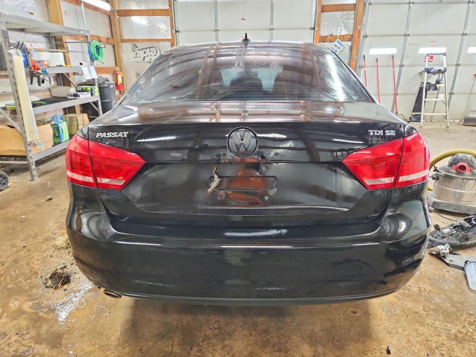 2012 Volkswagen Passat VIN 1VWBN7A36CC086068 COPART salvage auction — ROLLOVER, Il - Salvage Certificate, sold $475 on 2026-07-20 (photo 6)
