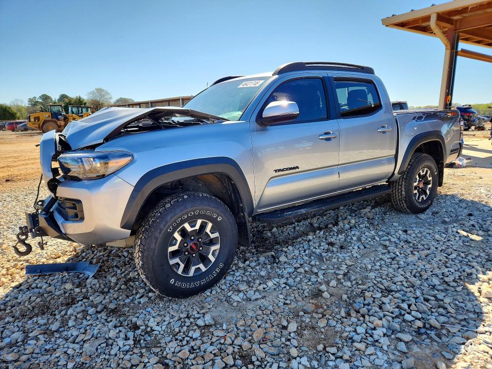 2017 Toyota Tacoma VIN 5TFCZ5AN8HX077826 COPART salvage auction — FRONT END, Al - Cert Of Title-Salvage Title, sold $7,700 on 2026-07-29 (photo 1)