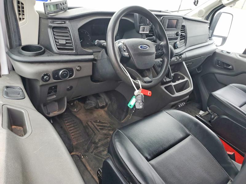 2022 Ford Transit VIN 1FDBW5Z89NKA01720 COPART salvage auction — NORMAL WEAR, TX - CERTIFICATE OF TITLE, sold $17,000 on 2026-07-30 (photo 8)