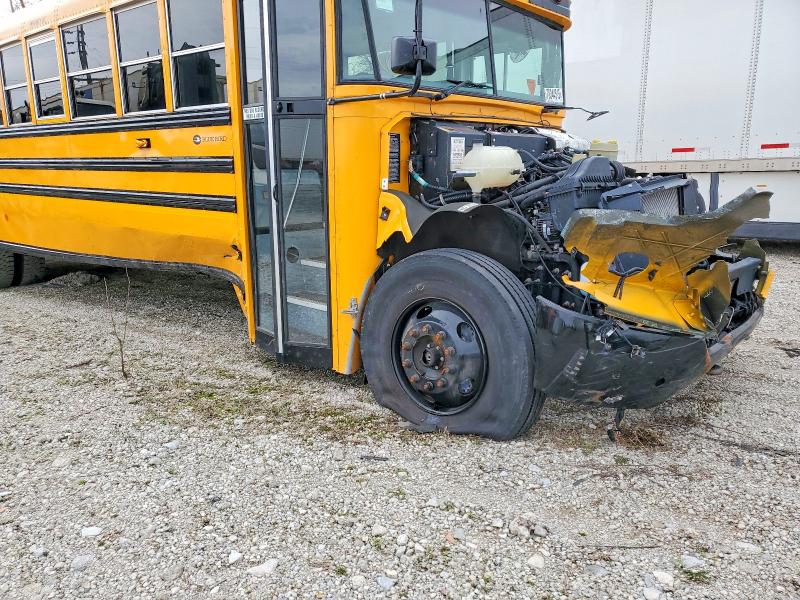 2026 Blubird School bus / transit bus VIN 1BAKGCJH9TF819434 COPART salvage auction — FRONT END, IN - CERT OF TITLE-SALVAGE TITLE, sold $7,100 on 2026-07-09 (photo 9)