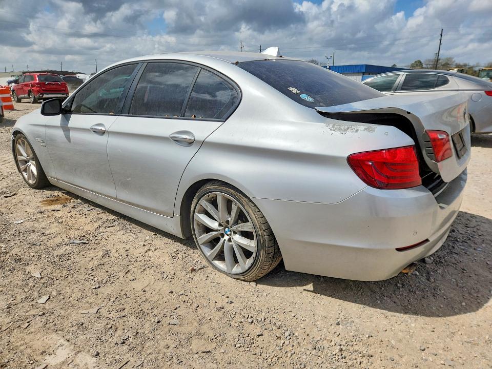 2011 BMW 5 series VIN WBAFU7C58BC869636 COPART salvage auction — FRONT END, Tx - Certificate Of Title, sold $900 on 2026-07-09 (photo 2)