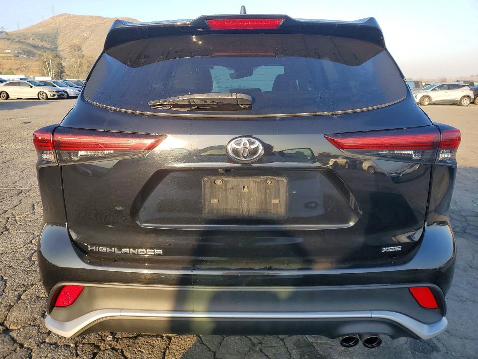 2022 Toyota Highlander VIN 5TDLZRAH7NS133337 COPART salvage auction — BURN, CA - SALVAGE CERTIFICATE, sold $8,000 on 2026-07-27 (photo 6)