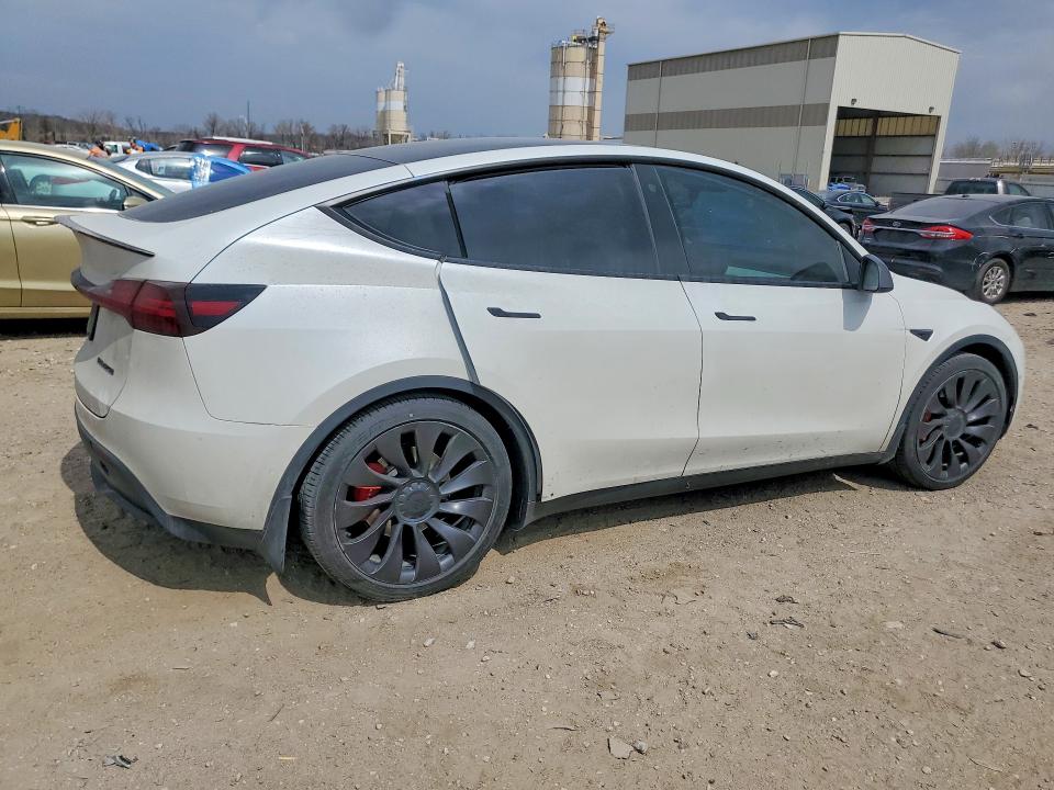 2022 Tesla Model y VIN 7SAYGDEF7NF406145 COPART salvage auction — MECHANICAL, Ks - Cert Of Title-Salvage, sold $9,800 on 2026-07-09 (photo 3)