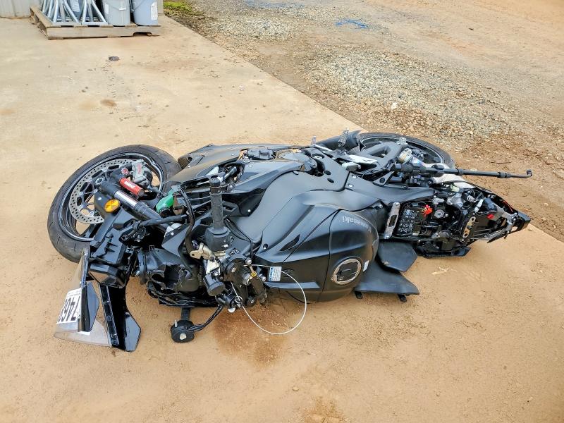 2025 Kawasaki Zx1002 VIN JKBZXVL17SA017403 COPART salvage auction — ALL OVER, Nc - Salvage Certificate Of Title, sold $4,700 on 2026-07-02 (photo 3)