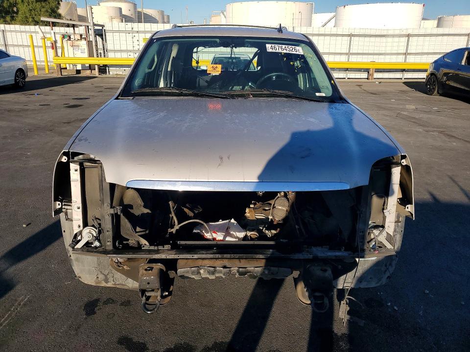 2008 Gmc Yukon VIN 1GKFK63898J244393 COPART salvage auction — VANDALISM, Ca - Salvage Certificate, sold $50 on 2026-07-22 (photo 5)