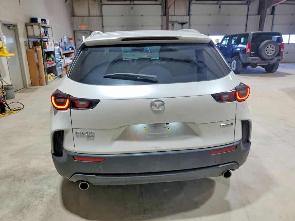 2025 Mazda Cx-50 VIN 7MMVABBM0SN384964 COPART salvage auction — FRONT END, Va - Cert Of Title - Salvage, sold $9,300 on 2026-07-06 (photo 6)