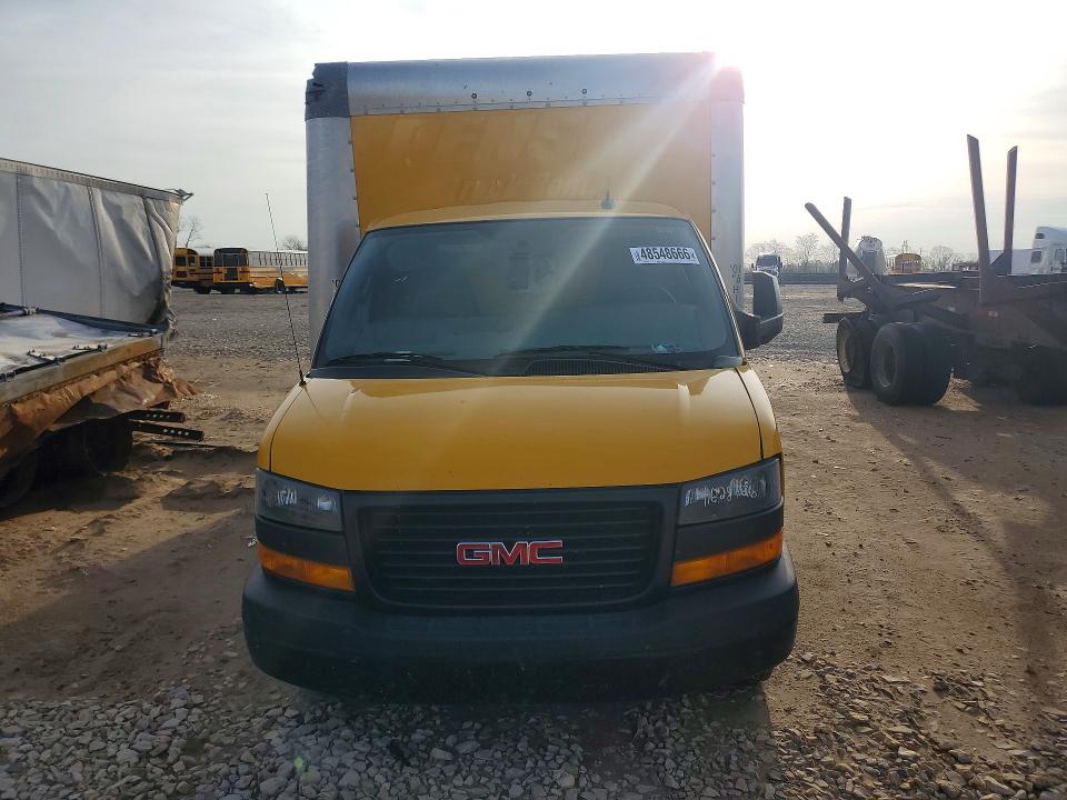 2023 Gmc Savana VIN 7GZ37TC71PN003802 COPART salvage auction — REAR END, AZ - CERT OF TITLE - SALVAGE, sold $5,400 on 2026-07-30 (photo 5)