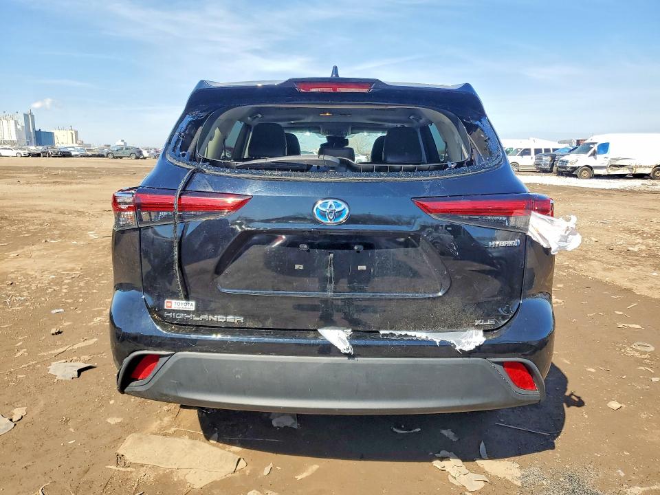 2022 Toyota Highlander VIN 5TDGBRCHXNS543620 COPART salvage auction — HAIL, Il - Salvage Certificate, sold $14,300 on 2026-07-08 (photo 6)