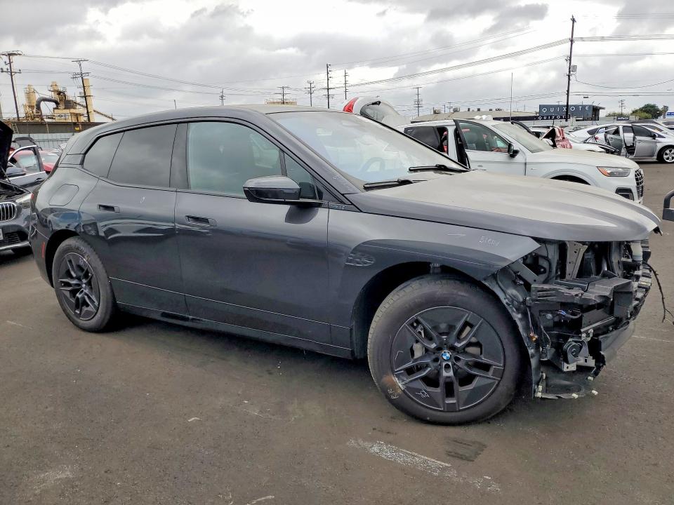 2026 BMW Ix VIN WB543CF06TCW50483 COPART salvage auction — FRONT END, CA, sold $28,250 on 2026-09-02 (photo 4)