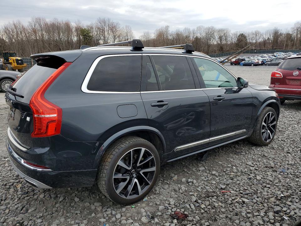 2021 Volvo Xc90 VIN YV4BR0CK5M1754603 COPART salvage auction — MINOR DENT/SCRATCHES, Pa - Dealer Only Clean Title (P), sold $15,900 on 2026-07-29 (photo 3)