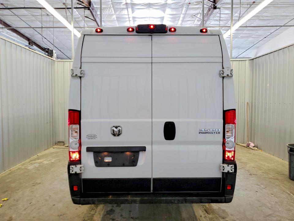 2025 Ram Promaster 3500 VIN 3C6MRVJG0SE510446 COPART salvage auction — MINOR DENT/SCRATCHES, NC - DEALER ONLY CLEAN TITLE, sold $11,300 on 2026-07-09 (photo 6)