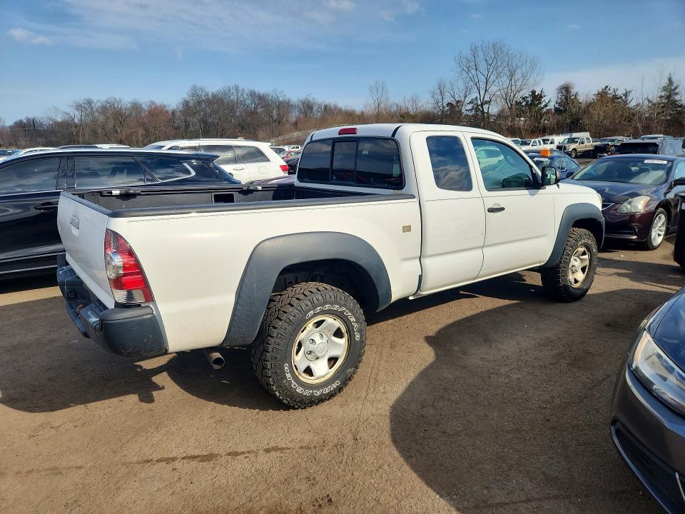 2011 Toyota Tacoma VIN 5TFUX4EN4BX003356 COPART salvage auction — SIDE, Ct - Cert Of Title-Parts Only Salva, sold $1,500 on 2026-07-07 (photo 3)