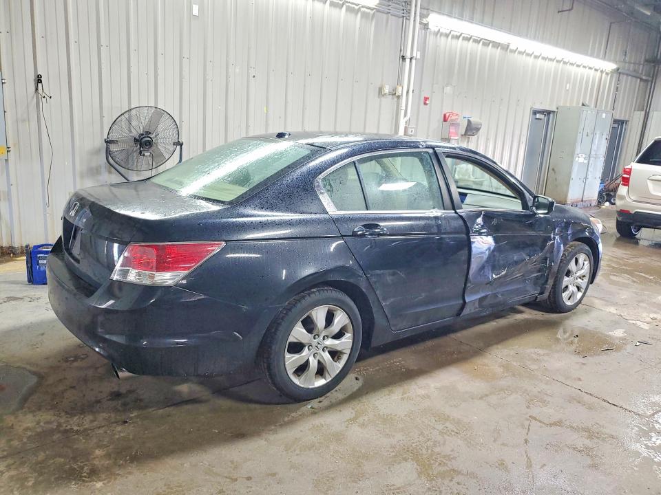 2008 Honda Accord VIN 1HGCP26878A063959 COPART salvage auction — SIDE, In - Certificate Of Title, sold $1,300 on 2026-07-02 (photo 3)