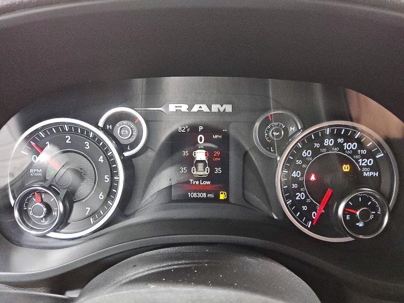 2024 Ram 1500 VIN 1C6RRECT2RN152157 COPART salvage auction — MINOR DENT/SCRATCHES, AZ - CERTIFICATE OF TITLE, sold $13,500 on 2026-07-23 (photo 9)