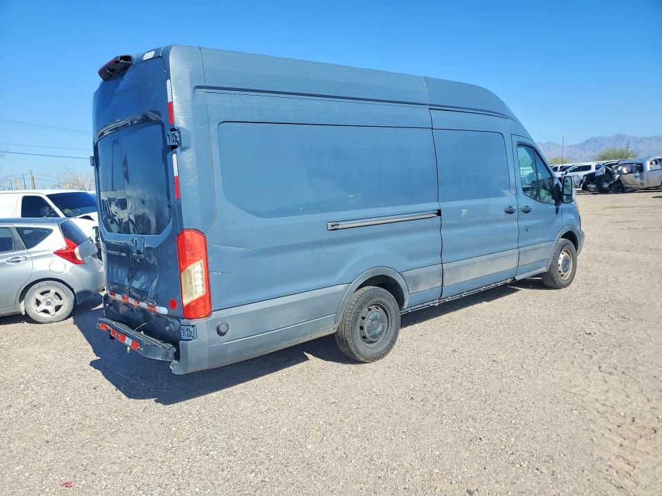 2019 Ford Transit VIN 1FTYR3XMXKKB13657 COPART salvage auction — REAR END, AZ - CERT OF TITLE - SALVAGE, sold $8,500 on 2026-07-31 (photo 5)
