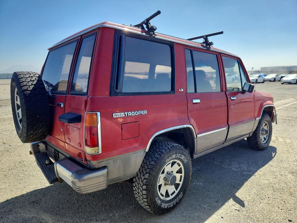 1989 Isuzu Trooper VIN JACCH58E0K7912896 COPART salvage auction — MINOR DENT/SCRATCHES, Wa - Vehicle Cert Of Ownership-Titl, sold $175 on 2026-07-24 (photo 3)