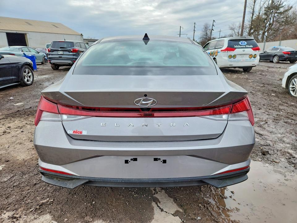 2023 Hyundai Elantra VIN KMHLM4AG6PU512977 COPART salvage auction — SIDE, Salvage Title, sold $4,000 on 2026-07-20 (photo 6)