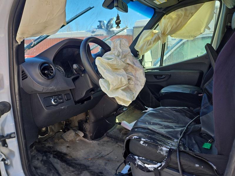 2020 Mercedes-benz Sprinter VIN W1Y4EBHY0LP239466 COPART salvage auction — FRONT END, Qc - Gravement Accidente, sold $150 on 2026-07-28 (photo 7)