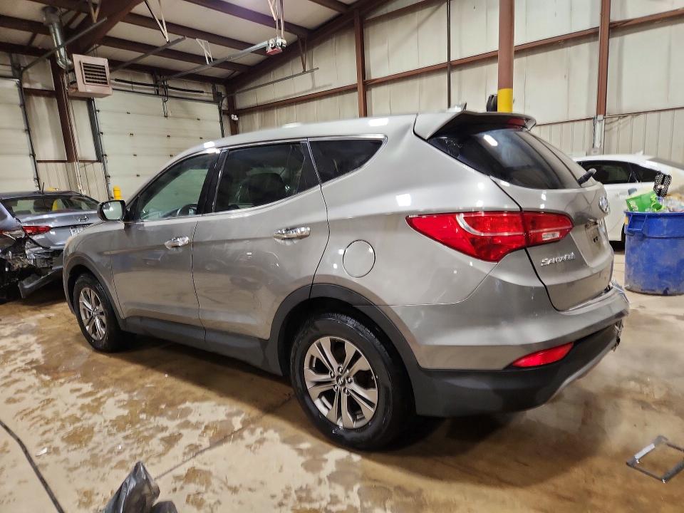 2015 Hyundai Santa fe VIN 5XYZTDLBXFG302630 COPART salvage auction — REAR END, Salvage Title, sold $3,150 on 2026-07-17 (photo 2)