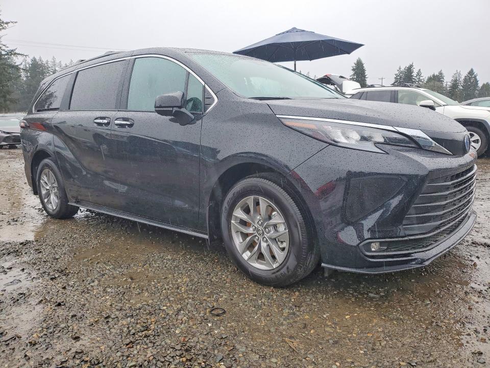 2025 Toyota Sienna VIN 5TDJSKFC7SS186289 COPART salvage auction — SIDE, WA - BILL OF SALE, sold $24,400 on 2026-07-10 (photo 4)