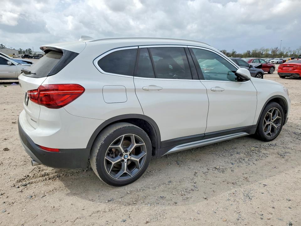 2019 BMW X1 VIN WBXHU7C55K3H44403 COPART salvage auction — MECHANICAL, Tx - Salvage Vehicle Title, sold $1,850 on 2026-07-21 (photo 3)
