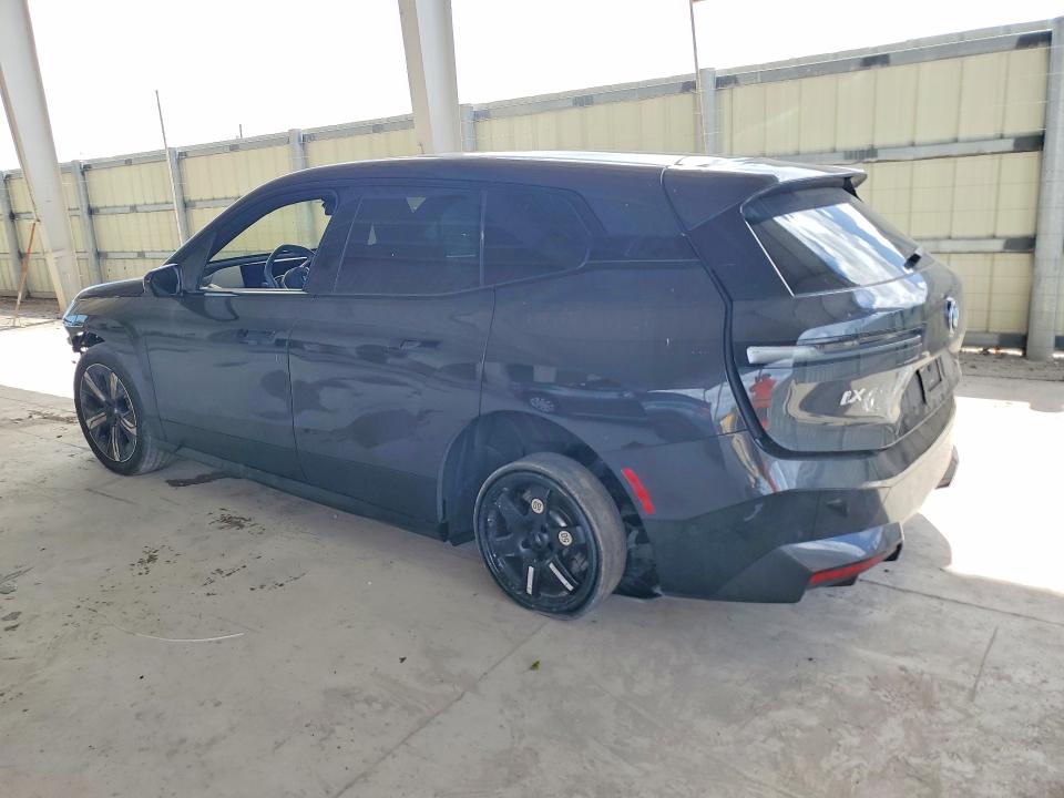 2024 BMW Ix VIN WB523CF03RCP19890 COPART salvage auction — FRONT END, Salvage Title, sold $16,400 on 2026-07-15 (photo 2)