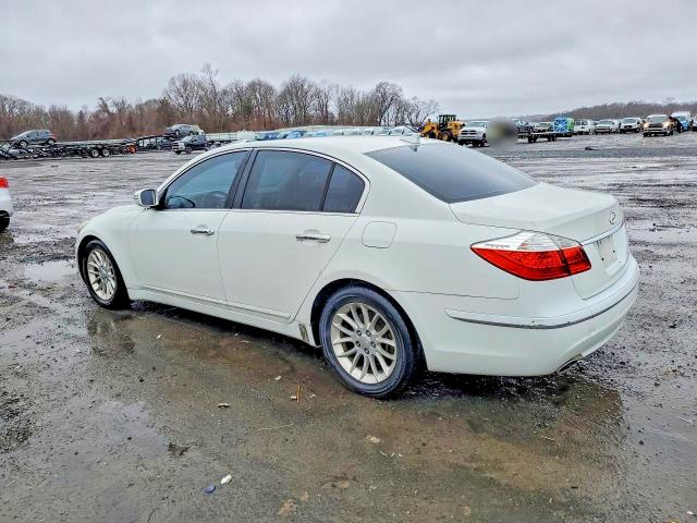 2009 Hyundai Genesis VIN KMHGC46E09U061026 COPART salvage auction — FRONT END, Co - Bill Of Sale-Parts Only, sold $1,150 on 2026-07-15 (photo 2)