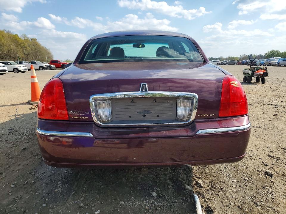 2007 Lincoln TOWN CAR VIN 1LNHM82V07Y611068 COPART salvage auction — FRONT END, Ga - Cert Of Title-Salvage, sold $925 on 2026-07-10 (photo 6)