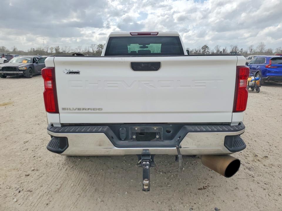 2021 Chevrolet Silverado 3500 VIN 1GC4WRE74MF135088 COPART salvage auction — MECHANICAL, TX - CERTIFICATE OF TITLE, sold $14,800 on 2026-07-24 (photo 6)
