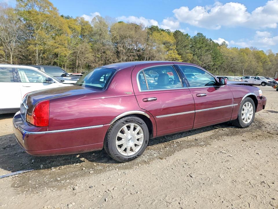 2007 Lincoln TOWN CAR VIN 1LNHM82V07Y611068 COPART salvage auction — FRONT END, Ga - Cert Of Title-Salvage, sold $925 on 2026-07-10 (photo 3)
