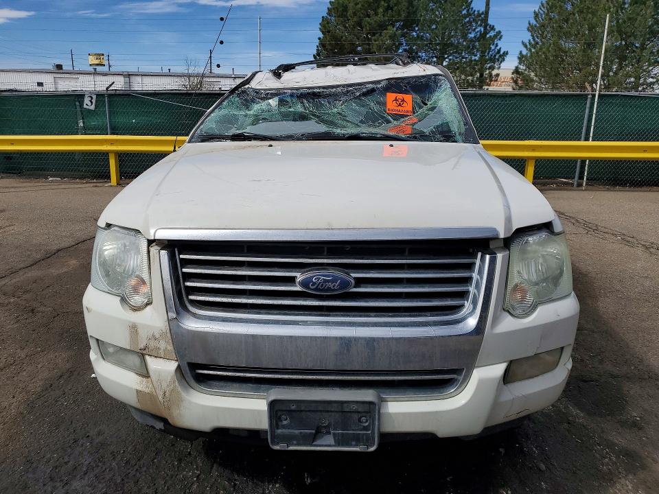 2010 Ford Explorer VIN 1FMEU7DE8AUB03553 COPART salvage auction — ROLLOVER, Co - Bill Of Sale-Parts Only, sold $400 on 2026-07-02 (photo 5)