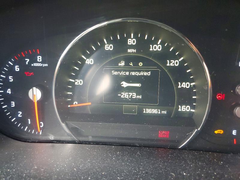2017 Kia Sorento VIN 5XYPGDA5XHG302994 COPART salvage auction — MINOR DENT/SCRATCHES, Tn - Certificate Of Title, sold $1,850 on 2026-07-27 (photo 9)