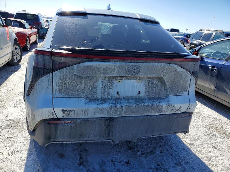 2025 Toyota Bz4x VIN JTMAAAAA5SA072789 COPART salvage auction — FRONT END, Qc - Gravement Accidente, sold $14,500 on 2026-07-07 (photo 6)