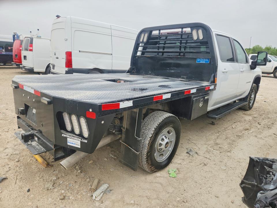 2024 Chevrolet Silverado VIN 1GB1YNE79RF220400 COPART salvage auction — NORMAL WEAR, NJ - CERTIFICATE OF TITLE, sold $30,500 on 2026-07-30 (photo 3)