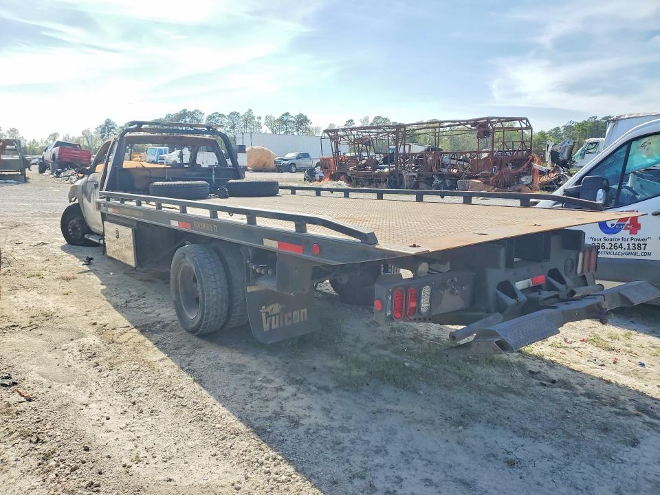 2012 Dodge Ram 5500 VIN 3C7WDMDL3CG233576 COPART salvage auction — BURN, TX - NONREPAIRABLE TITLE, sold $8,800 on 2026-07-31 (photo 2)