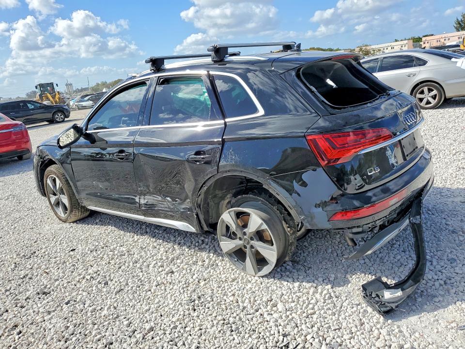 2023 Audi Q5 VIN WA1ABAFY4P2116800 COPART salvage auction — ROLLOVER, Salvage Title, sold $1,700 on 2026-08-11 (photo 2)