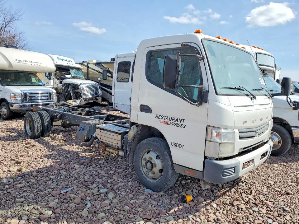 2012 Mitsubishi Fuso VIN JL6CRH1AXCK004582 COPART salvage auction — NORMAL WEAR, Ny - Certificate Of Title, sold $1,950 on 2026-07-08 (photo 4)
