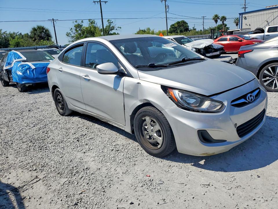 2013 Hyundai Accent VIN KMHCT4AE2DU394617 COPART salvage auction — FRONT END, FL - CERT OF TITLE SLVG REBUILDABLE, sold $600 on 2026-07-31 (photo 4)