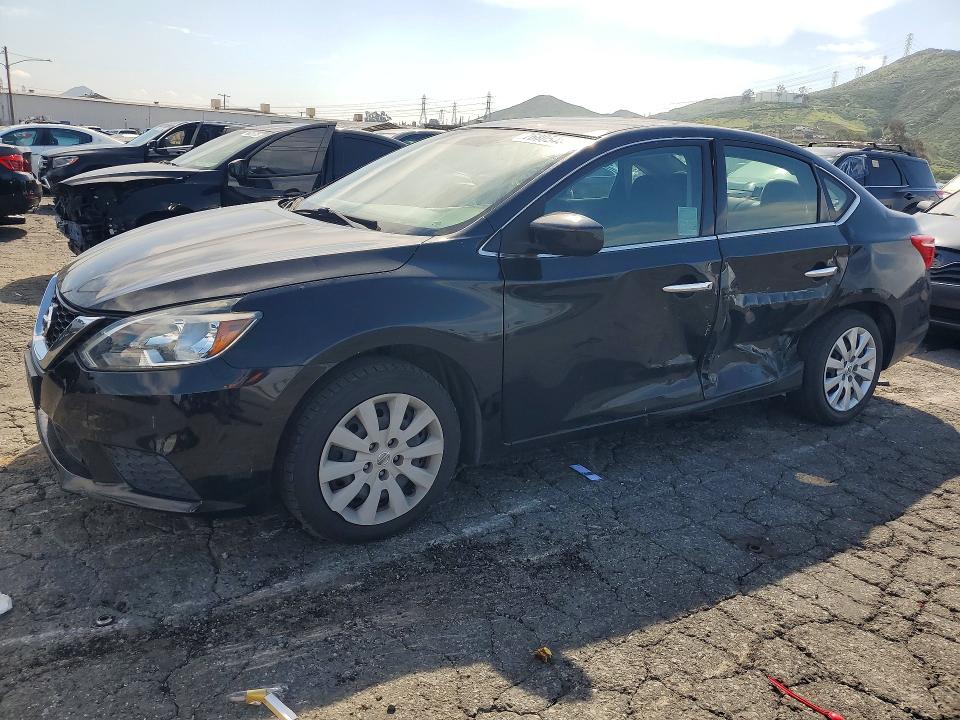 2019 Nissan Sentra VIN 3N1AB7AP3KY256082 — COPART salvage auction photo